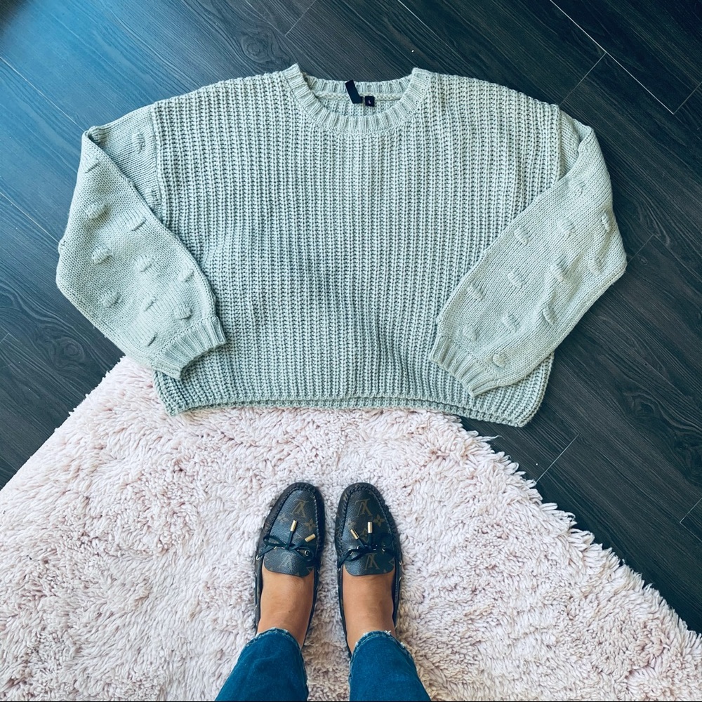 POM SWEATER 🥰 WORN ONCE